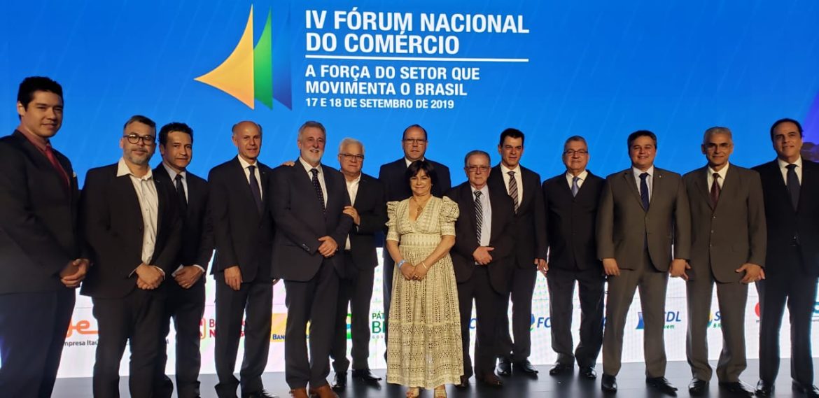 IV Fórum Nacional do Comércio inicia com mensagem otimista para economia.